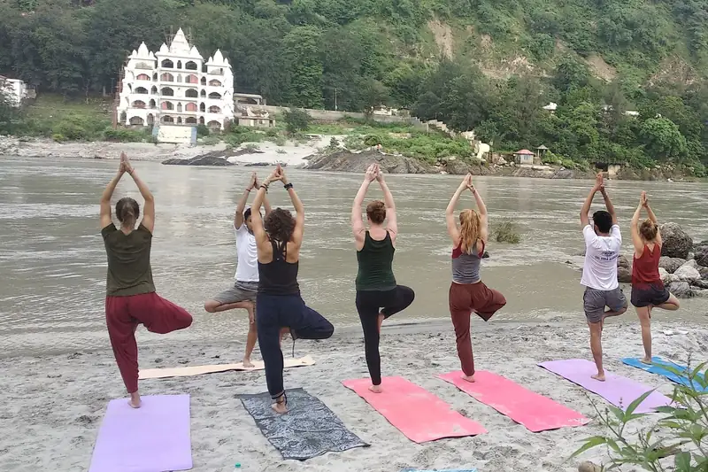 Yoga course at Sri Yoga Ashram Rishikesh
